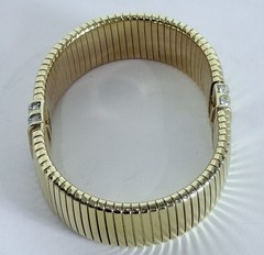 Vintage Monet Designer High End Signed Rhinestone Gold Tone Stretchable Bracelet
