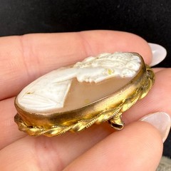 Vintage Cameo Brooch Carved Gold Tone Pendant Bale