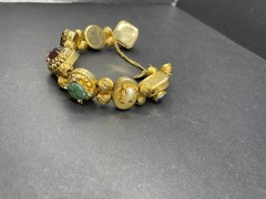 Vintage Corocraft Gold Tone Victorian Gemstone Sliding Charm Bracelet Sz 8.75