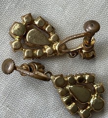 Vintage Juliana DeLizza and Elster AB Rhinestones Screw On Dangle Earrings