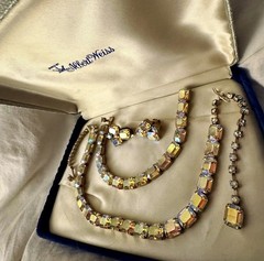 Weiss AB Crystal Necklace Bracelet Earrings Set Original Box 1950s Parure
