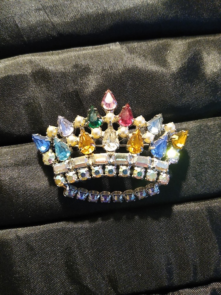 Vintage B David Crown Brooch Pin AB Multi-color Rhinestone Faux Pearl (L112)