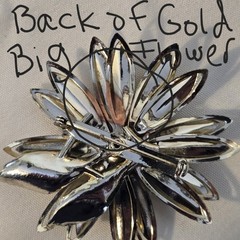VTG Costume Jewelry Flower Brooch Lot 20 Gold Silver Tone Rhinestone etc. Signed