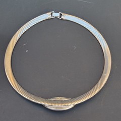 VINTAGE KJL FOR AVON Omega Collar Choker Necklace Dual Tone Silver Gold