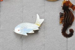Vtg to now Brooch Pin LOT petite frog lobster fish seagull beach shell CB17
