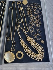 VINTAGE LOT OF 25 pcs. OF MIXED JEWLERY NECKLACES PINS ETC. FROM A LOCAL ESTATE