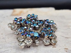Vintage Verified Juliana BROOCH D & E Snowflake AB Rhinestone BOOK PIECE #1174