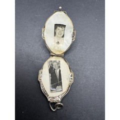 Vintage Ornate Floral Art Deco Oval Locket Pendant Silver Tone 26.7mmx41.4mm