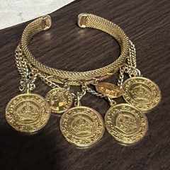 Vintage Cuff Bracelet Faux Coins Mesh Bracelet Elizabeth II Regina 2 1/4”