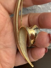 VTG Crown Trifari Brushed Gold Tone Split Leaf Pin Brooch 1955-1969 Philippe Era