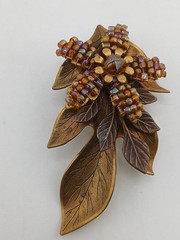 CARA STIMMEL LTD 1987 vintage wired seed beads etched brass leaves flower brooch