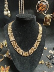 Vintage 2 Modern Costume Jewelry Necklaces Bracelets Earrings And More Amber Lot