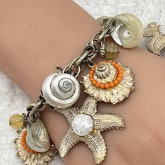 Vintage Chunky Charm Bracelet Sea Shell Bead Starfish Signed Germany 7″