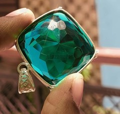 120 Ct Natural Vivid Green Colombian Emerald Cushion Certified Pendant