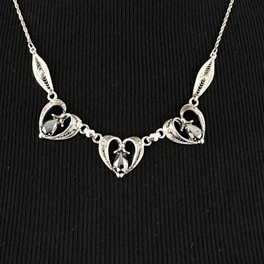 SORRENTO sterling silver necklace – vintage hematite stone filigree heart 18.25″