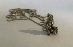 Vintage Solid Sterling Silver Mama Bear Pendant On 30in Sterling Box Chain 9.25g