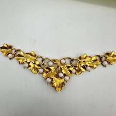Vtg Grape Leaf Vine Necklace Brushed Matt Gold Plated Signed