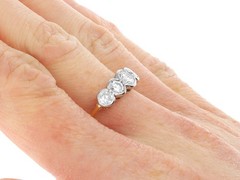Vintage 1.16Ct Diamond and 18k Yellow Gold Five Stone Ring Circa 1950