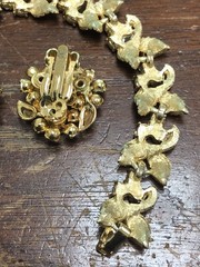 VINTAGE RED AB AURORA BOREALIS BRACELET & CLIP ON EARRINGS SET
