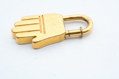 HERMES Rare 2002 “Annee de la Main” Hand Padlock Charm Lock Used Auth 4072