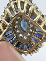 VINTAGE Y. GOLD GENUINE DIAMOND BLUE SAPPHIRE COCKTAIL RING 5.5 BAGUETTE MARQUIS
