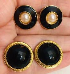 Lot of 5 Pairs of Vintage Estate Black & Gold Themed Pierced Earrings Variety
