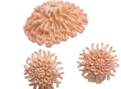 Pink Mum Vintage Brooch and Pierced Earrings Set Flower