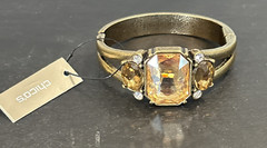 Chicos Chunky Laurel Hinged Bracelet Champagne Crystals +BONUS Similar Earrings