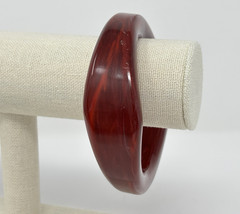 Vintage Chunky Marble Swirl Burgundy Red Asymmetrical Bangle Bracelet 8″ Retro