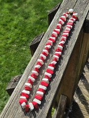 Vintage Hong Kong Plastic Faux Stone Beaded Necklace Coral Red White