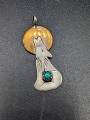 Small Southwestern Style Vintage Wolf Howling at The Moon Pendant