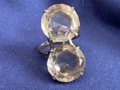 Vtg Ring Size 5.25 Band Costume Jewelry Round Smoky Quartz Look Stones *READ*