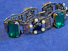 Vtg Art Deco Bracelet 7″ Fashion Jewelry Green Emerald Color Glass Stones