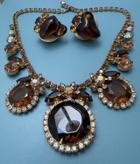 VTG D&E Juliana Root Beer Glass & Topaz Rhinestone Runway Necklace & Earrings