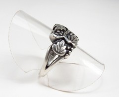 Vintage 1990s Wheeler Mfg. Co. USA Sterling Silver Grape Leaves Band Ring Sz 6.5