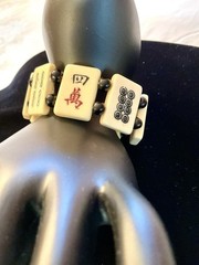 VINTAGE ASIAN CHINESE MAHJONG TILE STRETCH BRACELET