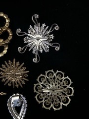 Vintage Lot Of 6 Rhinestone Brooches Unsigned All Wearable Estate Jewelry