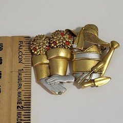 Vtg Danecraft Brooch Pin Gardening Tools Gardner Flower Pots Watering Can Estate