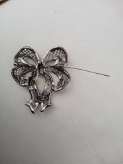 Vintage KC Silvertone Marcasite And Small Clear Rhinestones Ribbon Bow Brooch