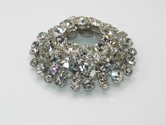 VINTAGE LARGE DOMED ROUND RHINESTONE SUNBURST BROOCH PRONG SET CLEAR CRYSTAL