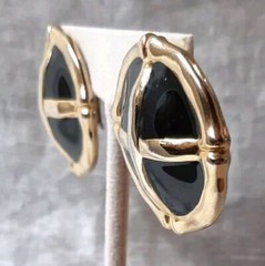 VTG Black Enamel Domed Lg Round Window Pane Goldtone Statement Clip-on Earrings