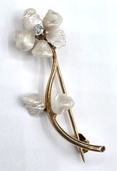 Vintage American Natural Freshwater Pearl and Diamond Brooch 14K