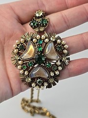 VTG Florenza Jeweled Gold Necklace Green Rhinestone Pearl Beauty Signed Italian
