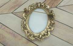 Vintage Farming Scene Cattle Oval Picture Brooch Pin Pendant