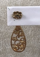 Avon Gold Tone Filigree Teardrop Rhinestone Floral Rose Pendant & Earrings Set