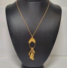Vintage Signed Monet Goldtone Charm Pendant Holder Necklace Violin Musical Charm