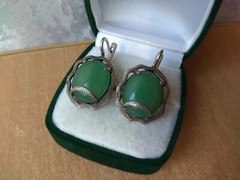 Beautiful Vintage earrings stone Nephritis SILVER 925 stamp Ukraine 11.9 Jade