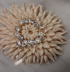 Vintage Cream Plastic Flower Rhinestone Earrings & Hinged Bangle Featherweight