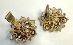 Vintage KARU Signed Clip Earrings Ornate Gold Tone Filigree Victorian Revival