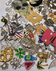 Lot Vtg & Modern Novelty Pendant Findings Charms Jewelry Craft Colorful Enamel